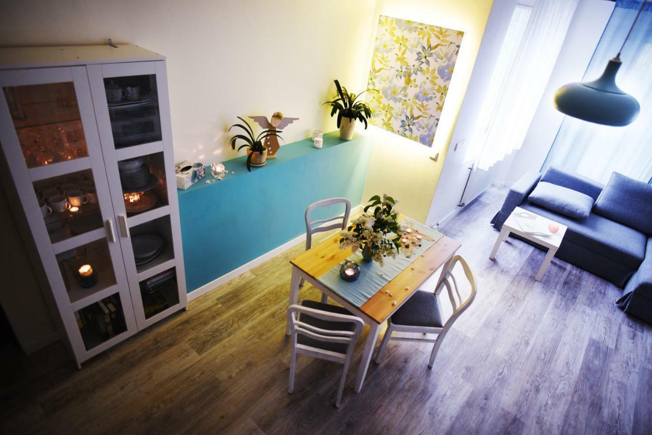 Blue Apartament Luboń Esterno foto